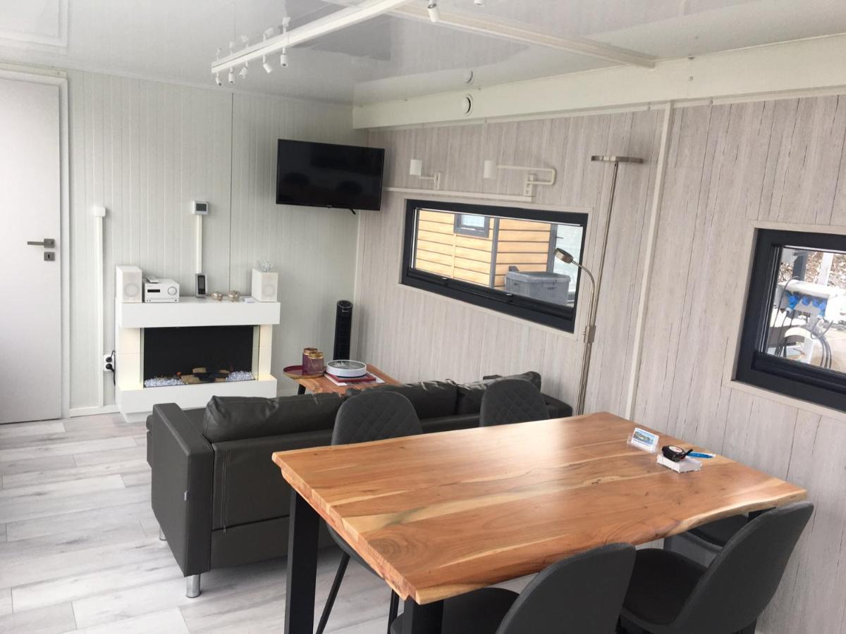 Hausboot Resort Nordseekueste Wilhelmshaven Esterno foto