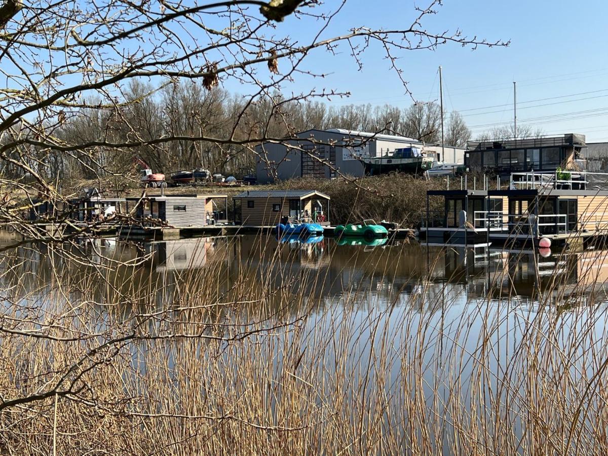 Hausboot Resort Nordseekueste Wilhelmshaven Esterno foto